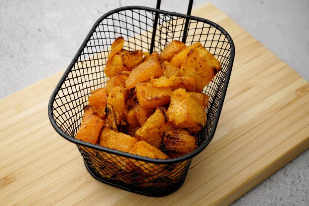 Air fryer pumpkin cubes